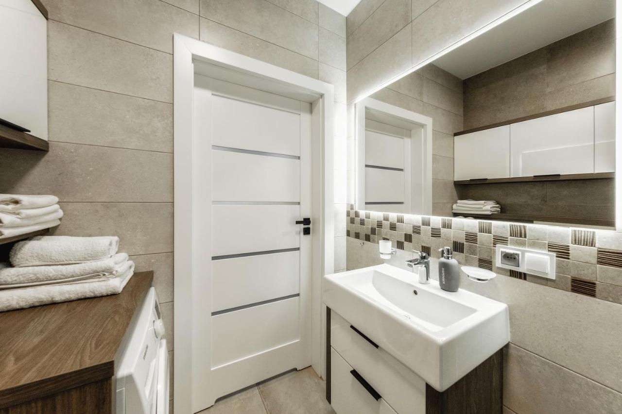 Na Woli Nowe Osiedle J Kazimierza Wm Apartment *